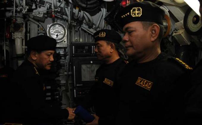Ini Alasan Panglima TNI Dapat Brevet Kehormatan Hiu Kencana - 43.jpg