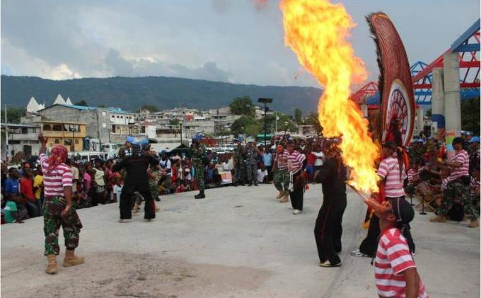 Kesenian Reog Ponorogo Warnai Hari Perdamaian Dunia di Haiti - Picture11.jpg
