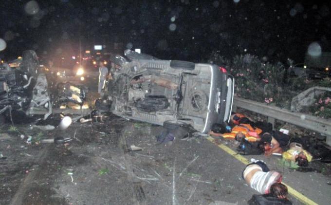 Foto-foto Korban Kecelakaan Maut Anak Ahmad Dhani - 20130908_kecelakaan-maut-di-tol-jagorawi-5-tewas_4954.jpg