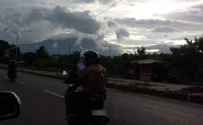 Heboh Awan Menyerupai Dinosaurus Tyrex - awan4.jpg