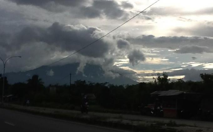 Heboh Awan Menyerupai Dinosaurus Tyrex - awan6.jpg
