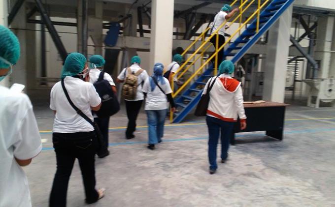 Mengintip Aktivitas Pabrik Beras di Sragen Solo - wartawan.jpg