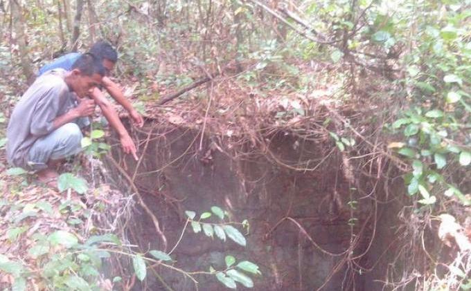Gua Misterius Bikin Heboh Warga Musi Banyuasin - GOA1.JPG