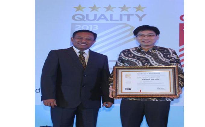 Kacang Garuda Raih Global Customer Satisfaction Standard Award 2013 - Untitled-17.jpg