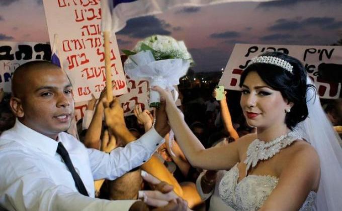Pria Muslim Nikahi Wanita Yahudi di Israel Lima Jam Sebelum Gencatan Senjata Berakhir - MAIN-Mahmoud-Mansour-and-Maral-Malka.jpg