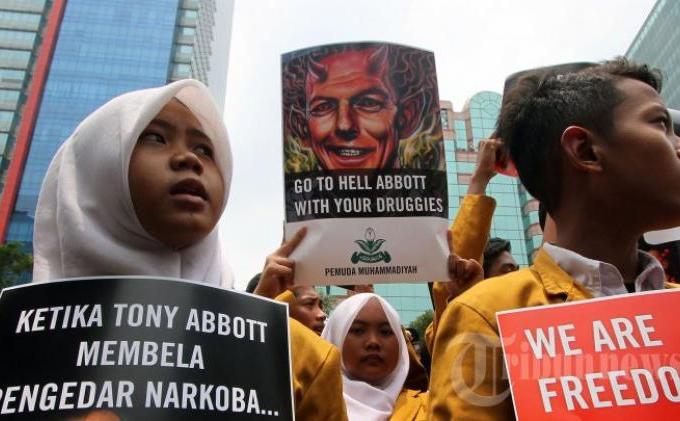 Demo Pemuda Muhammadiyah Protes Peryataan Tonny Abbot - demonstrasi-kecam-pm-australia-tonny-abbot_20150225_135624.jpg