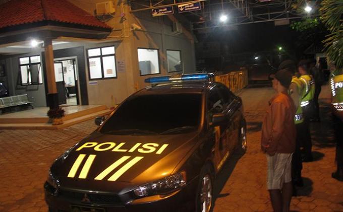 Foto Breaking News: Pengamanan Terpidana Mati Dikeluarkan dari Nusakambangan Menuju Tangerang - Serge_4.jpg