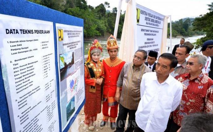 Presiden Jokowi Resmikan Pembangunan Bendungan Keureuto Aceh - presiden-jokowi-resmikan-pembangunan-bendungan-keureuto-aceh_20150310_135453.jpg