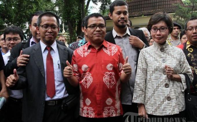 Denny Indrayana Diperiksa Bareskrim - denny-indrayana-diperiksa-bareskrim_20150327_150035.jpg