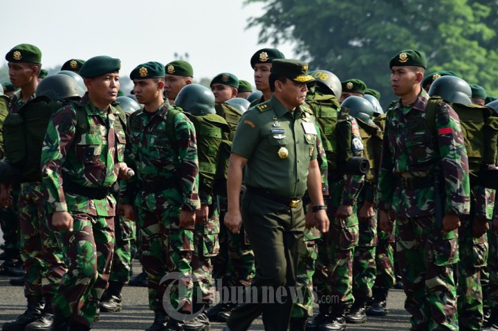 1000 Prajurit TNI diberangkatkan ke Sumsel