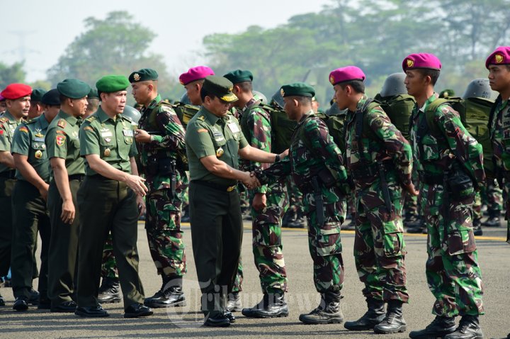 1000 Prajurit TNI diberangkatkan ke Sumsel