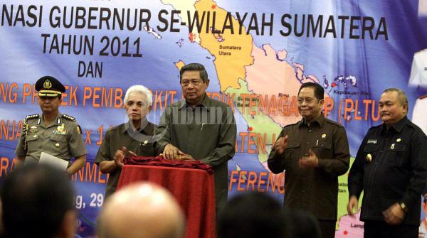 SBY Resmikan PLTU Mulut Tambang Bajarsari