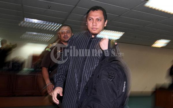 Sidang Putusan Sela Gayus Tambunan Di Tipikor
