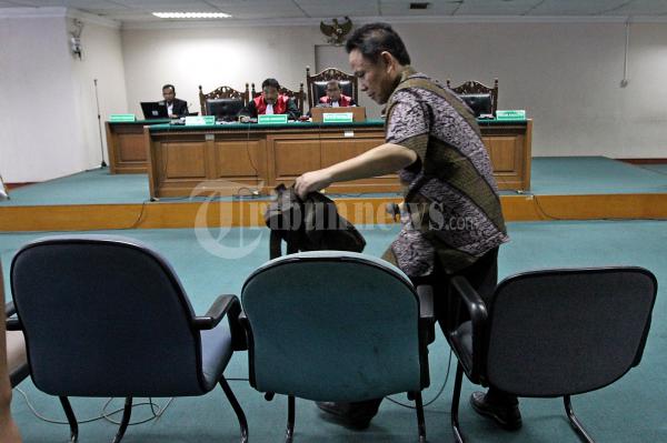 Wafid Muharam Saksi Suap Pembangunan Wisma Atlet