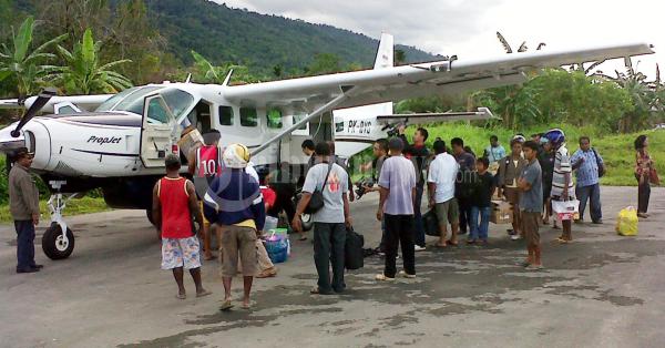 Grand Caravan di Bandara Manokwari
