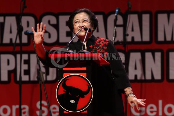 Megawati Menari