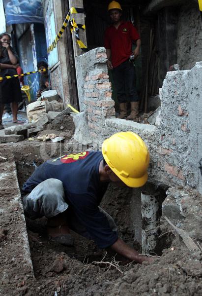 Berusaha Tutup Kebocoran Gas