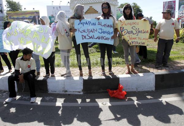 Aksi Anti Kekerasan Waria di Aceh
