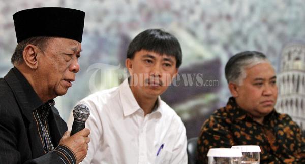 Kutuk Serangan Bom Bunuh Diri di Solo