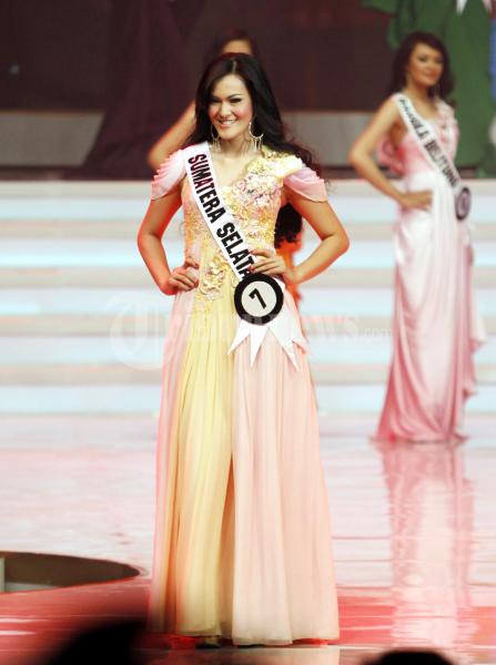 Putri Indonesia 2011 asal Sumatera Selatan