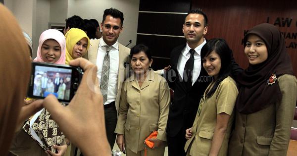 Foto Bersama Pemain Naturalisasi Indonesia