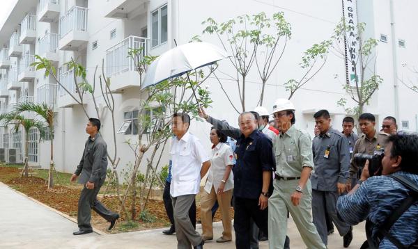 Wapres Tinjau Wisma Atlet dan Gedung Serbaguna JSC