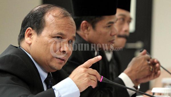 Yunus Husein Berikan Keterangan Pers PPATK