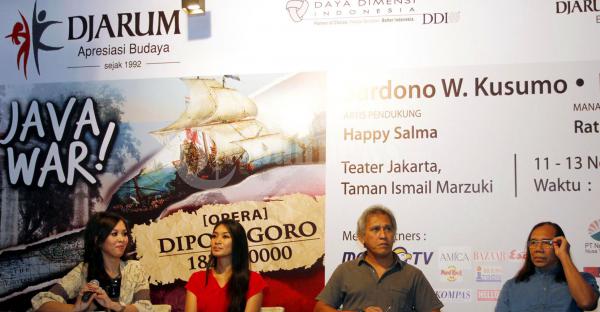 Pendukung Opera Diponegoro Java War