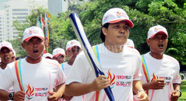 Mantan atlet Membawa Api Obor SEA Games