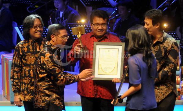 Bangka Pos Raih Penghargaan