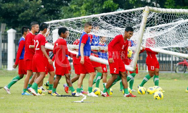 Latihan Timnas SEA Games 2011 di Senayan