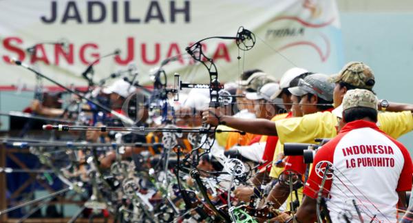 Atlit Panahan Indonesia Beraksi SEA Games 2011