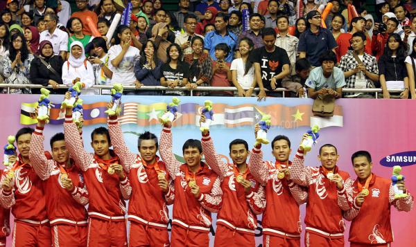 Tim Beregu Bulutangkis Indonesia Kalahkan Malaysia