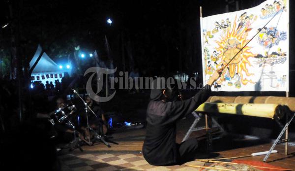 Melestarikan Wayang Beber