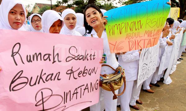 Tolak Pimpinan RSUD AM Yang Diktaktor