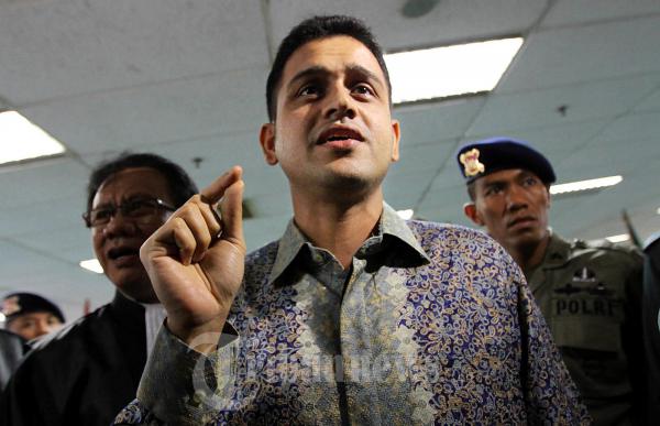 Nazaruddin Usai Persidangan