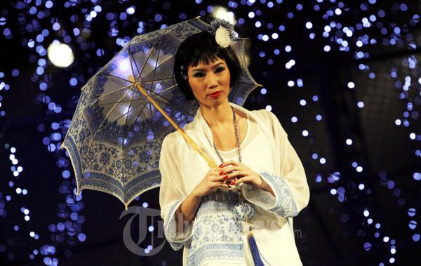 Sariayu Bazaar Fashion Celebration 2011j
