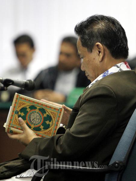 Wafid Baca Al Quran Saat Divonis