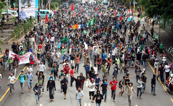 Mahasiswa Makassar Simpatik Tragedi Bima