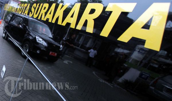 Kunjungan Esemka ke Kompas Gramedia