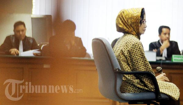 Sidang Perdana Nunun Nurbaeti