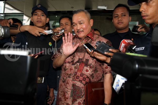 Alex Noerdin Diperiksa Tim Penyidik KPK