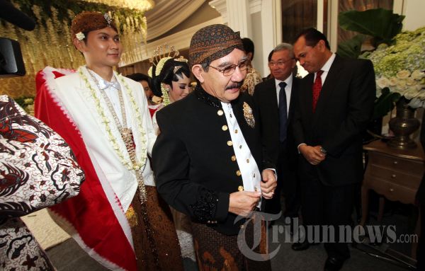Antasari Azhar Mengikuti Profesi Pernikahan Putrinya