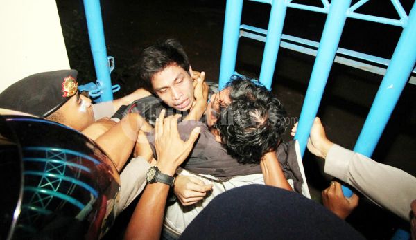 Mahasiswa UKI Salemba Ditahan