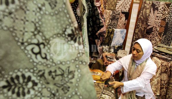 Batik Motif Pohon Digemari