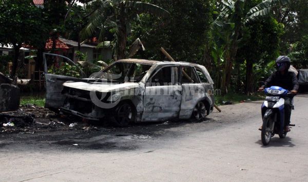 Sisa sisa Bentrokan Warga di Bekasi