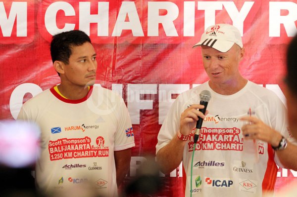 Scott Thompson Tiba Di Jakarta