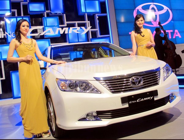All New Camry HV Mengusung Konsep Hybrid
