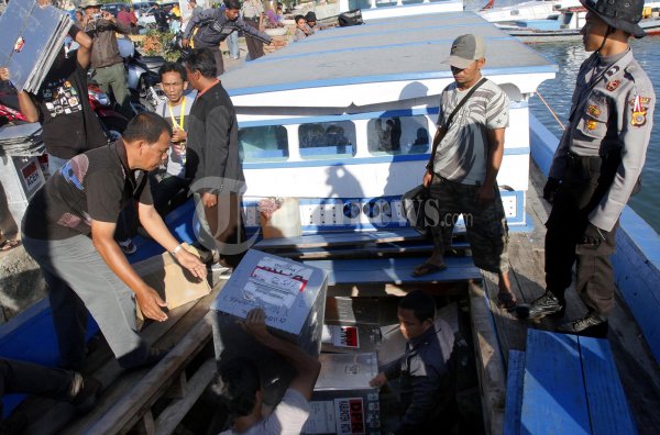 Didistribusi Kotak Suara Pilkada Aceh