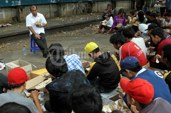 Anggota Geng Motor Ditemui Nono